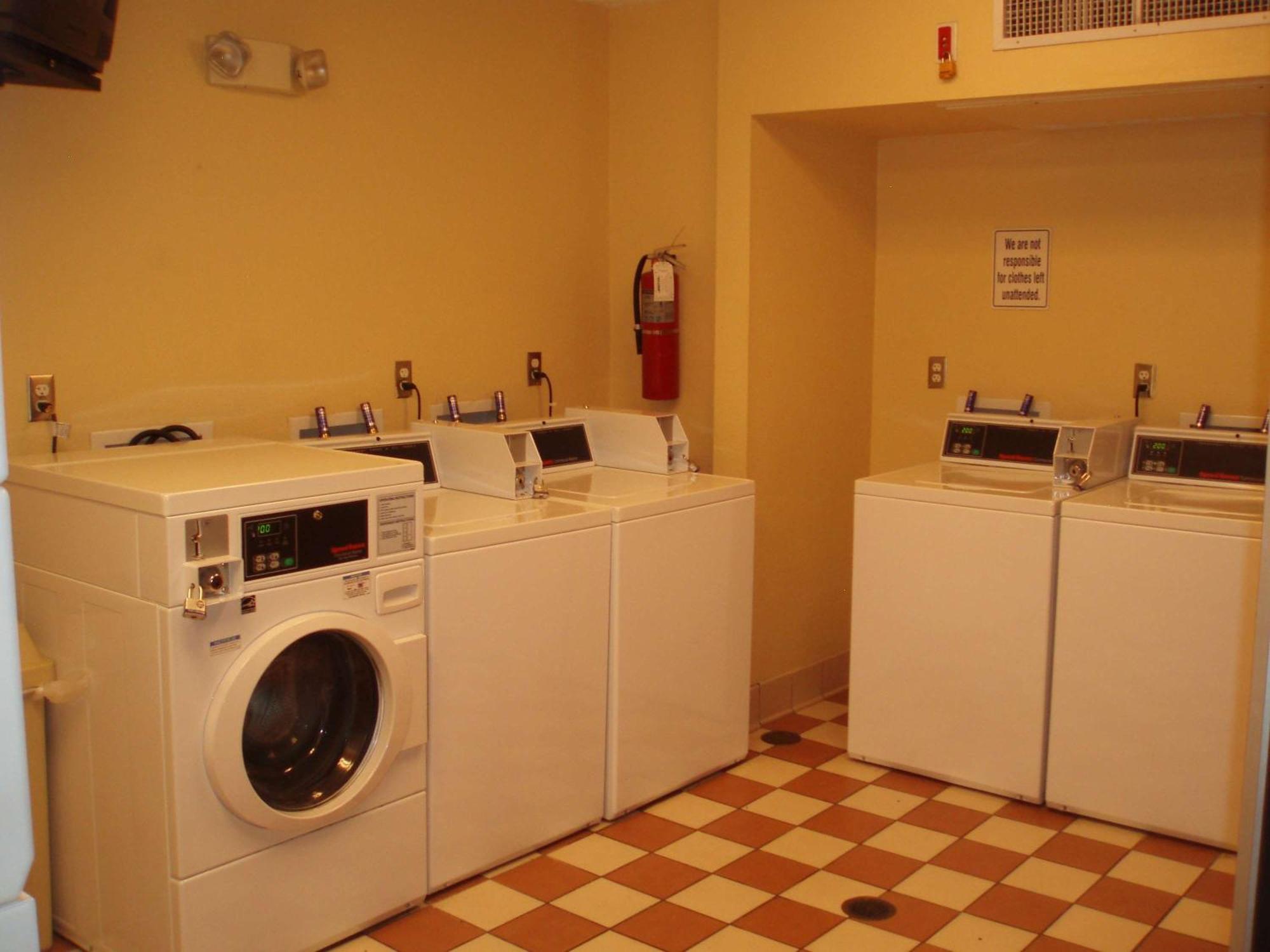 Extended Stay America Select Suites - Jacksonville - Baymeadows Exteriör bild