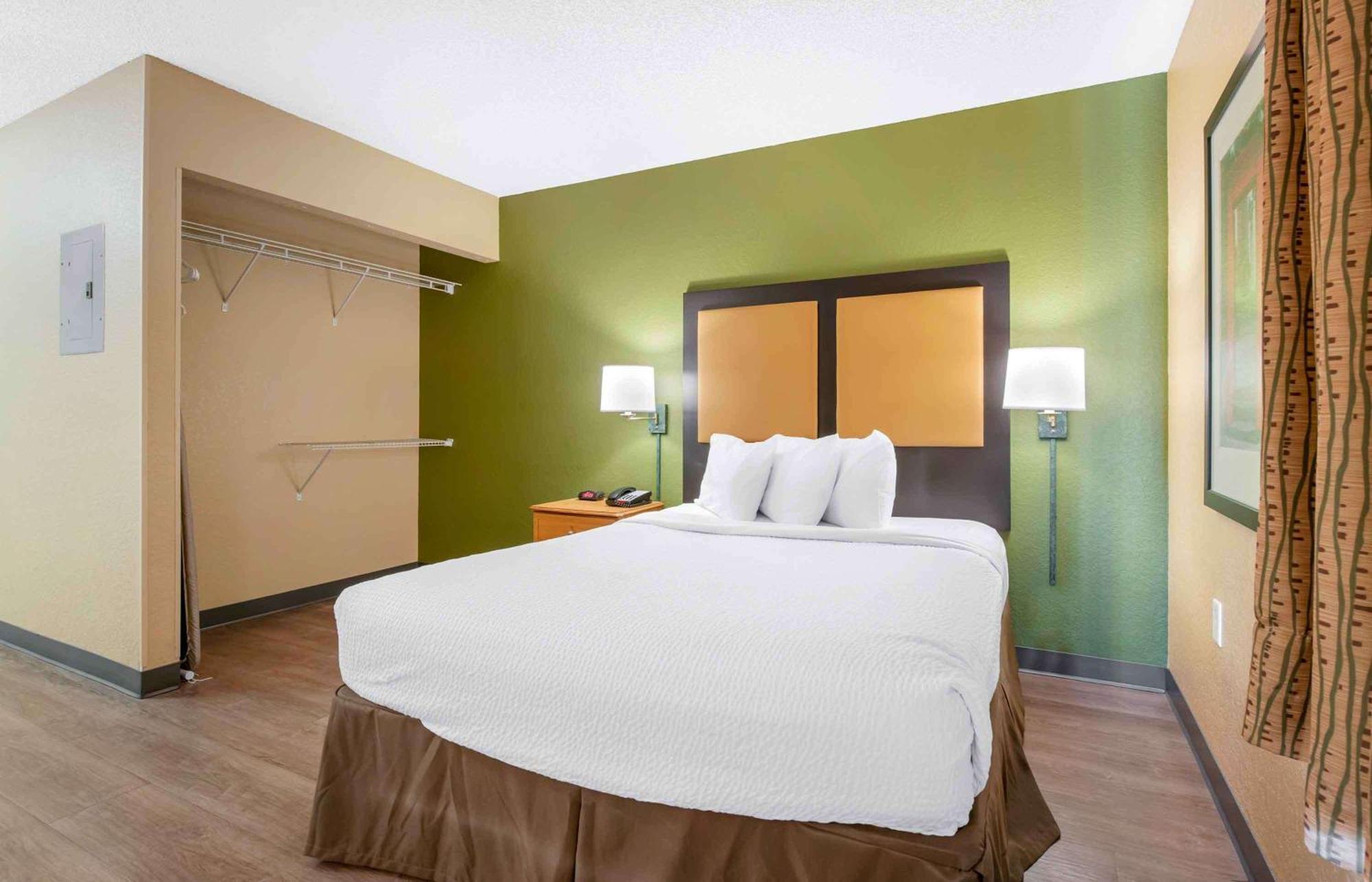 Extended Stay America Select Suites - Jacksonville - Baymeadows Exteriör bild